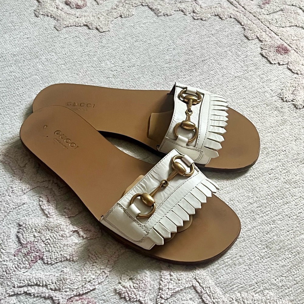 Gucci White and Gold Fringe Sandals
